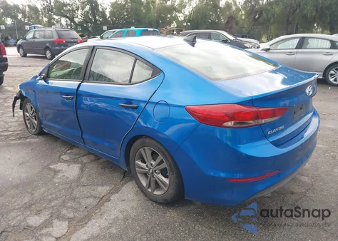 2017 Hyundai Elantra Se z USA, uszkodzony, nr VIN 5NPD84LFXHH137592
